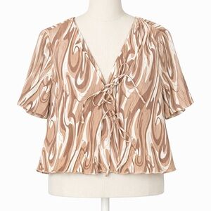 RO & DE Beige & White Swirl Lace-Up Short Sleeve Blouse Size Medium